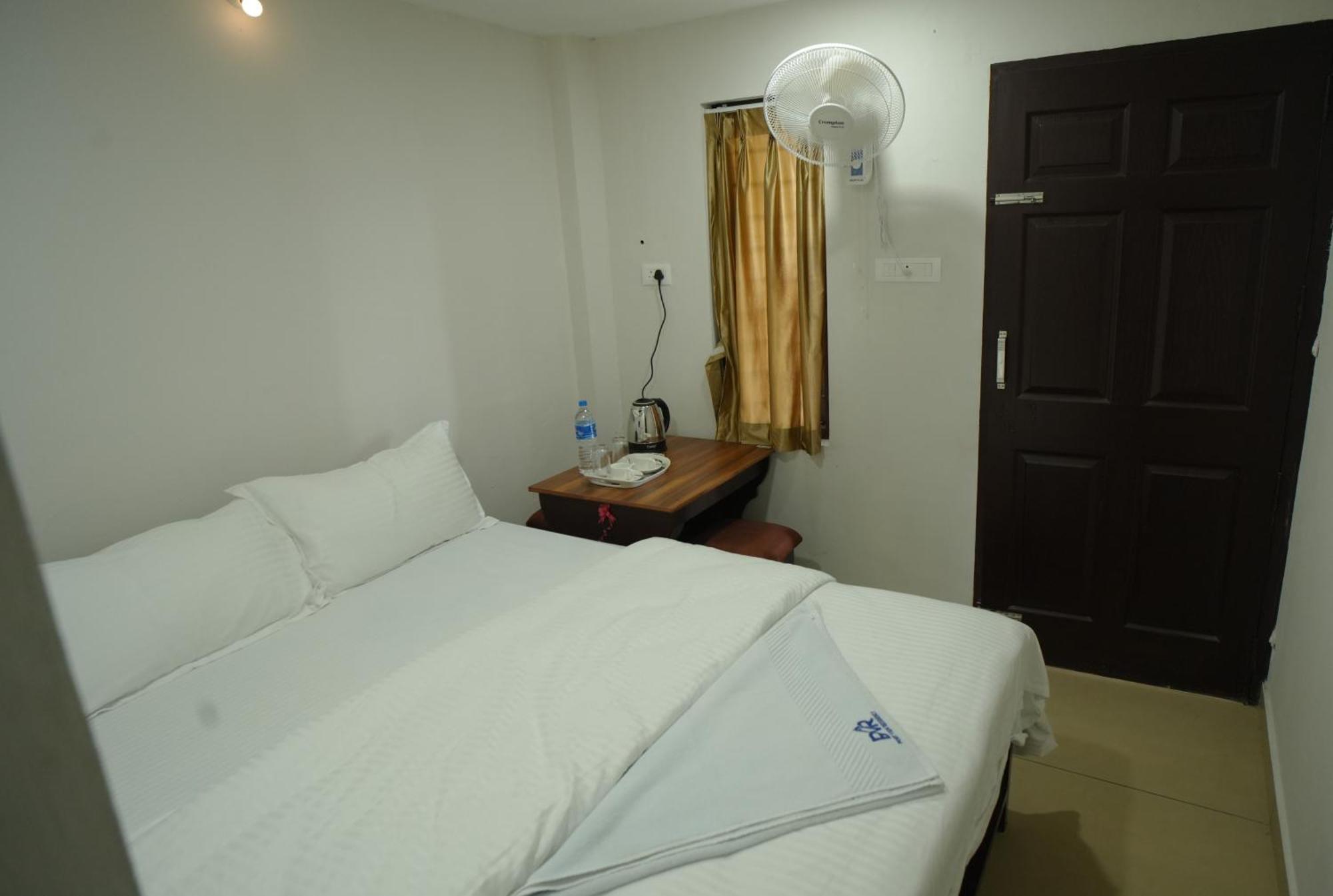 Port View Residency Pvr Hotel Nedumbassery Luaran gambar