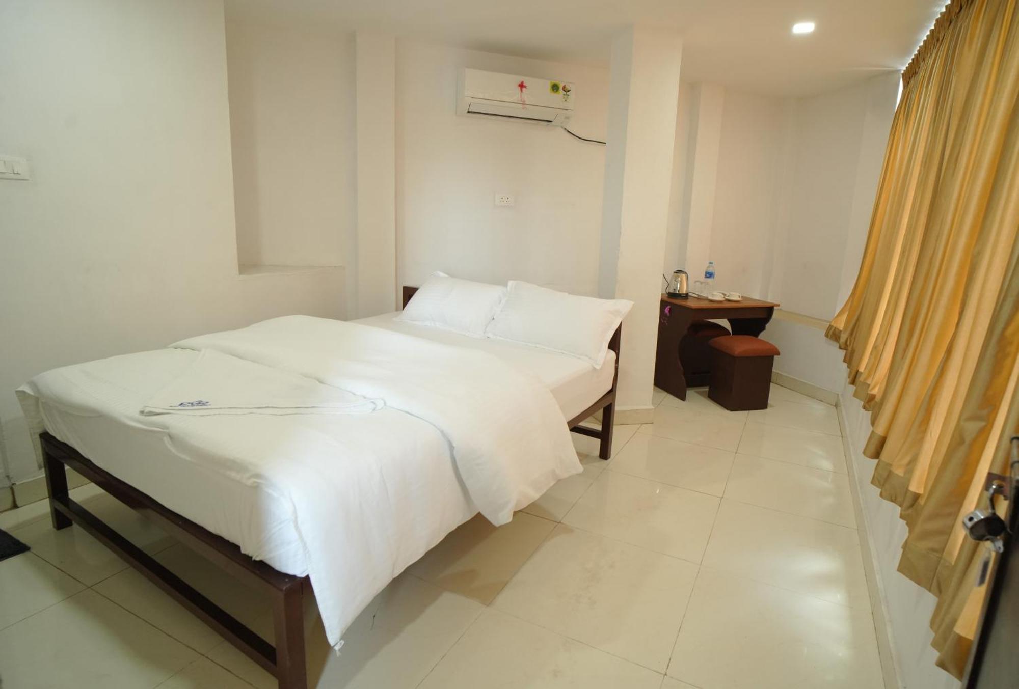 Port View Residency Pvr Hotel Nedumbassery Luaran gambar
