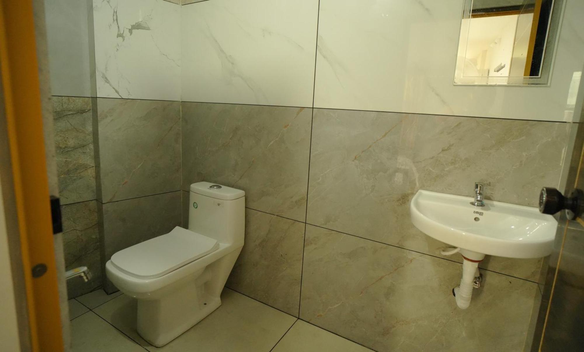 Port View Residency Pvr Hotel Nedumbassery Luaran gambar