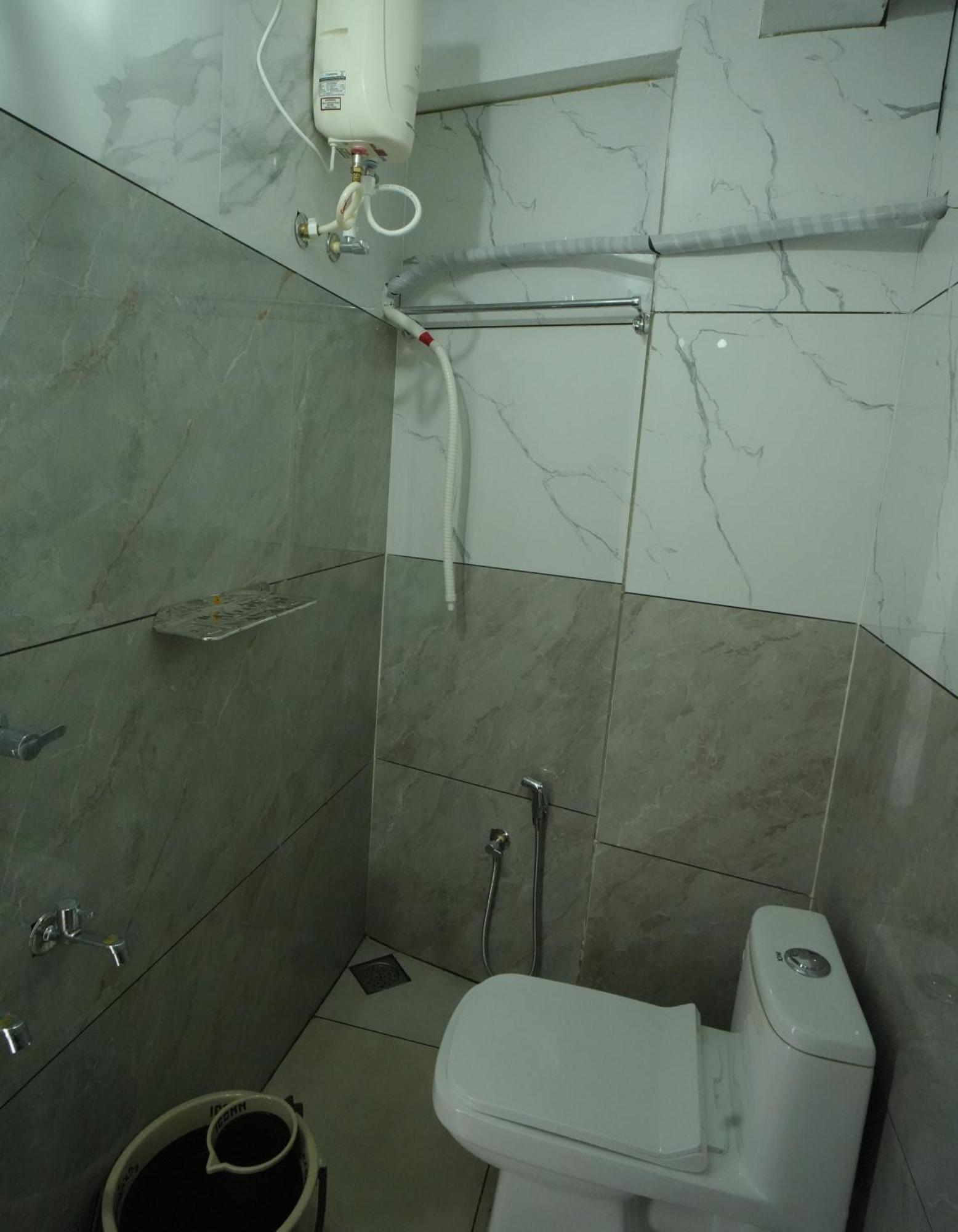 Port View Residency Pvr Hotel Nedumbassery Luaran gambar