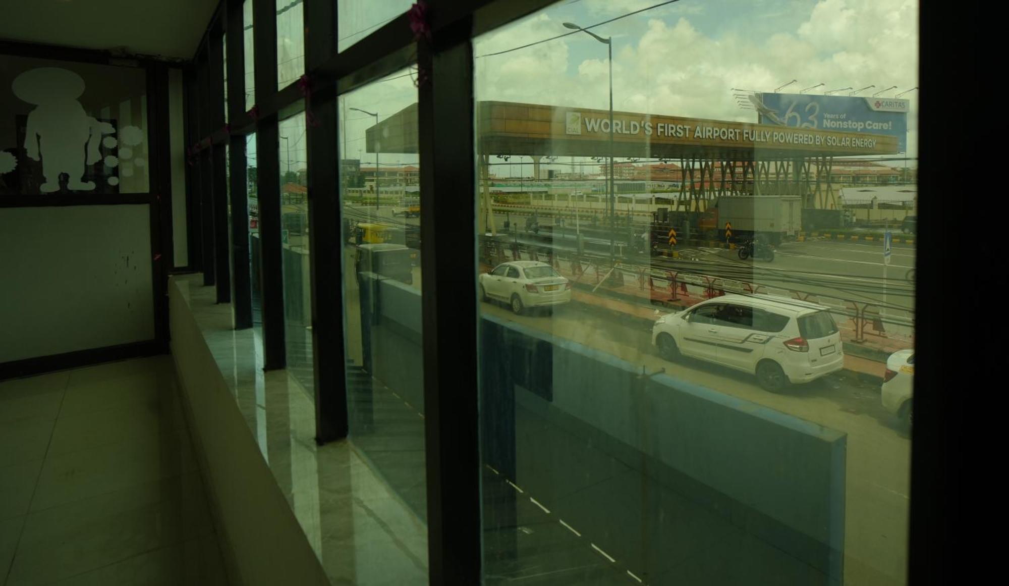 Port View Residency Pvr Hotel Nedumbassery Luaran gambar